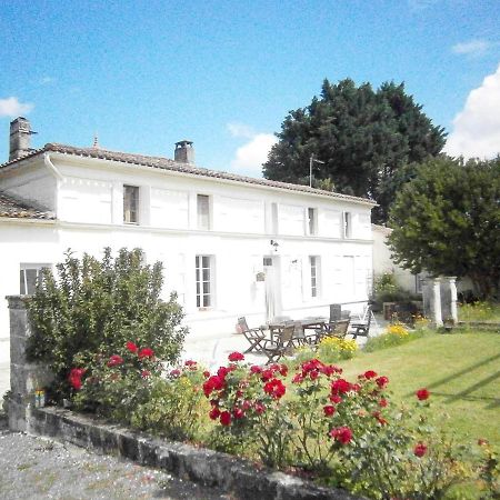 Le Charhido Bed & Breakfast Saint-Fort-sur-Gironde Екстериор снимка