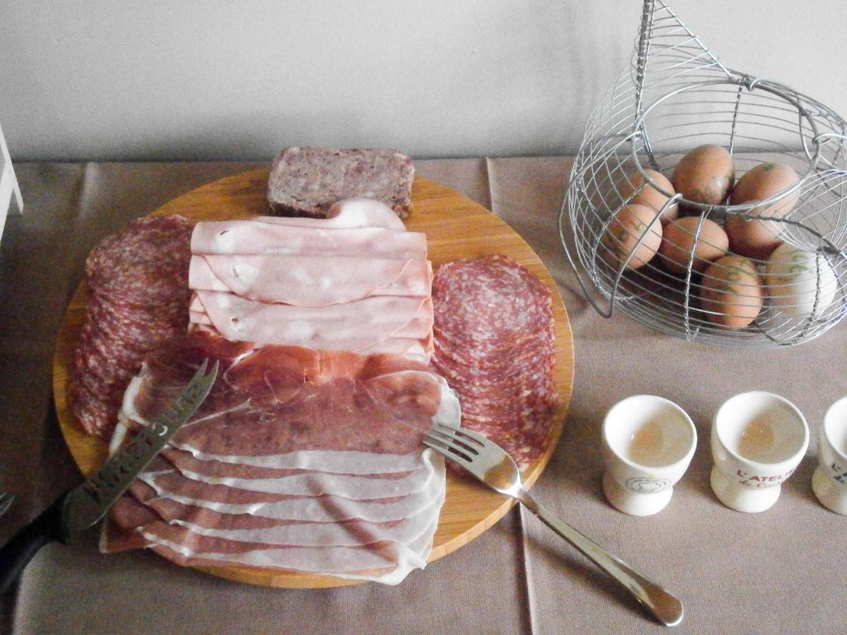 Le Charhido Bed & Breakfast Saint-Fort-sur-Gironde Екстериор снимка