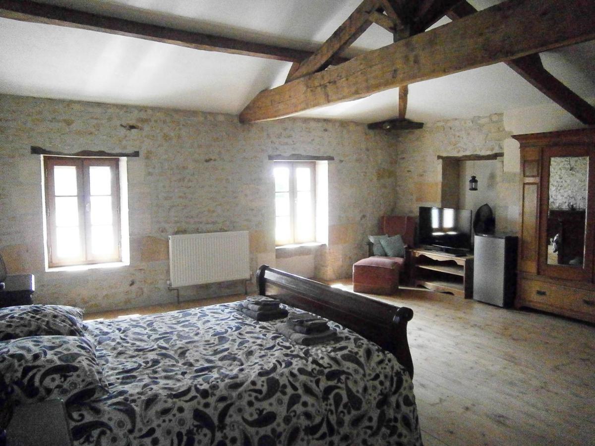 Le Charhido Bed & Breakfast Saint-Fort-sur-Gironde Екстериор снимка