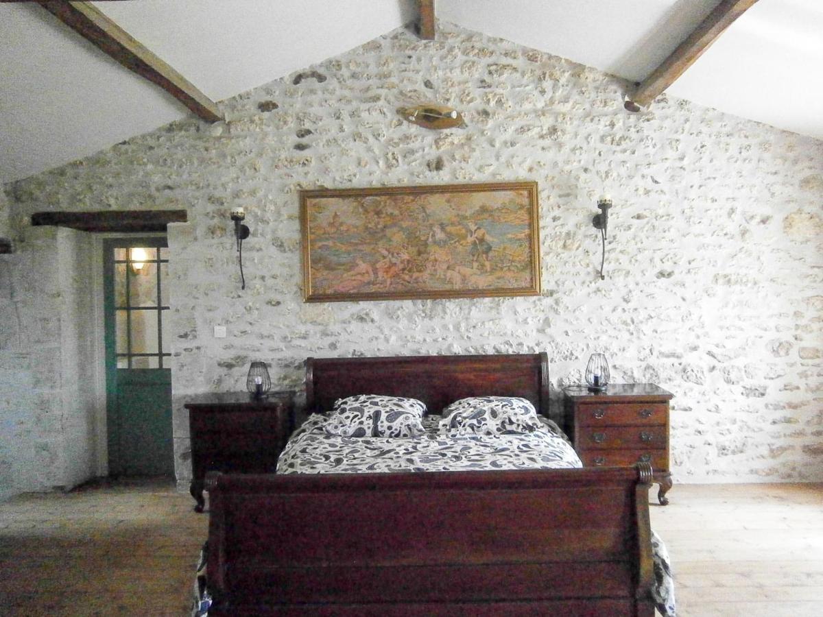 Le Charhido Bed & Breakfast Saint-Fort-sur-Gironde Екстериор снимка