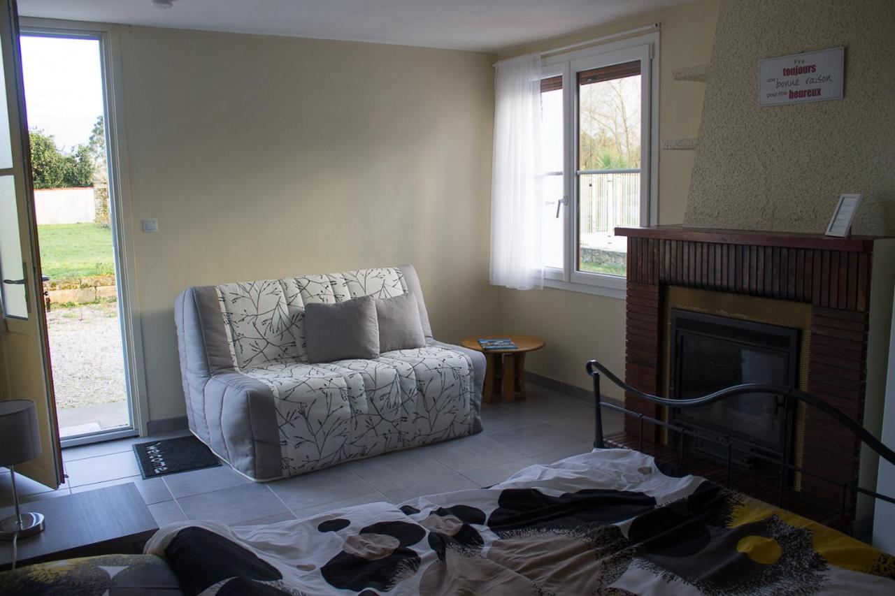 Le Charhido Bed & Breakfast Saint-Fort-sur-Gironde Екстериор снимка